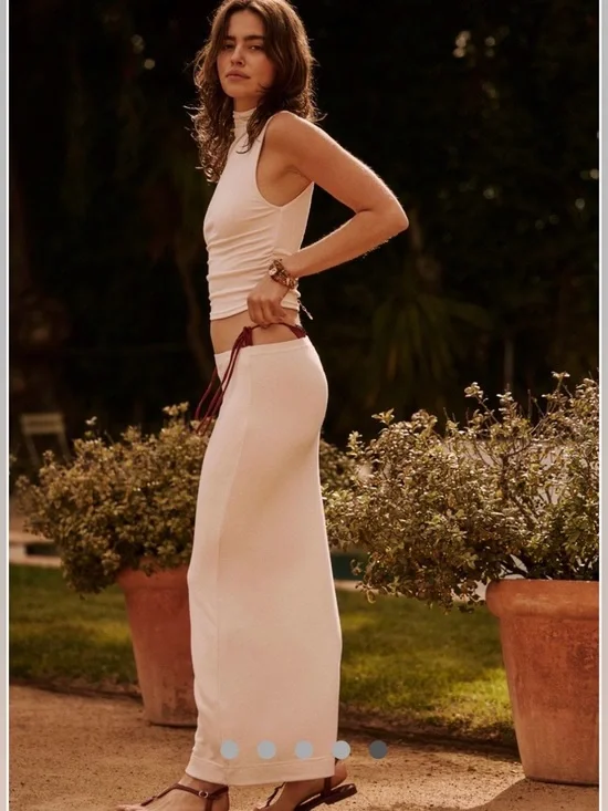 Good Feel 2 Piece sleeveless Top & Maxi Skirt - Picture 3 of 8